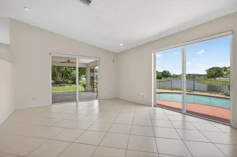 8725 Banyan Court Tamarac FL 33321