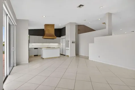 8725 Banyan Court Tamarac FL 33321