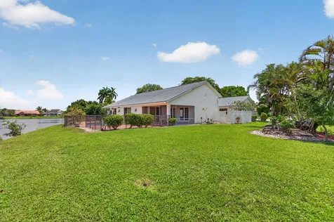 8725 Banyan Court Tamarac FL 33321
