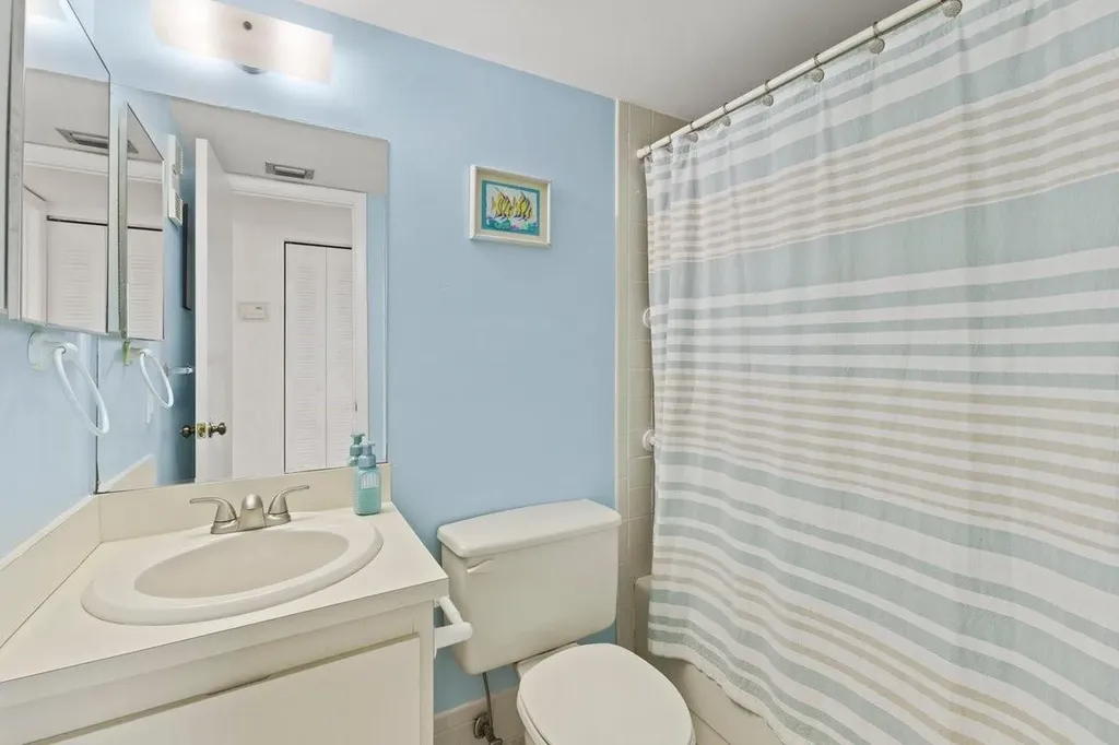 2106 S Cypress Bend Drive Pompano Beach FL 33069