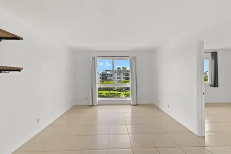 2106 S Cypress Bend Drive Pompano Beach FL 33069