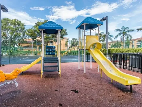 9615 NW 1st Court Pembroke Pines FL 33024