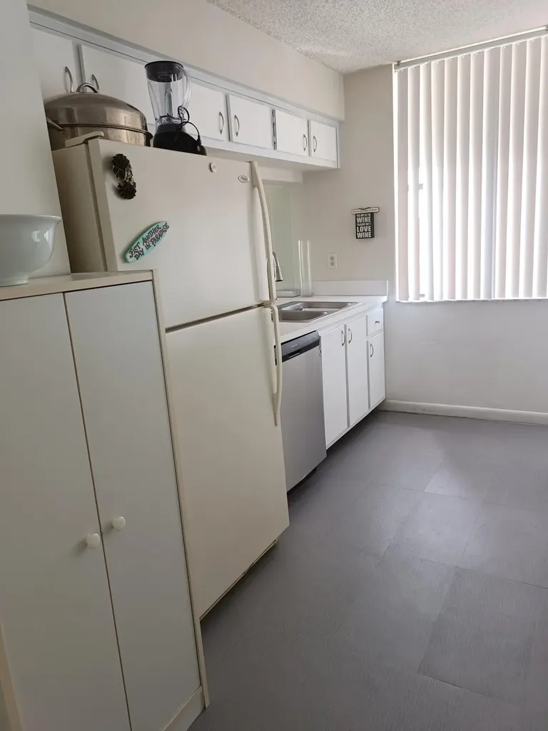 2255 Lindell Boulevard Delray Beach FL 33444