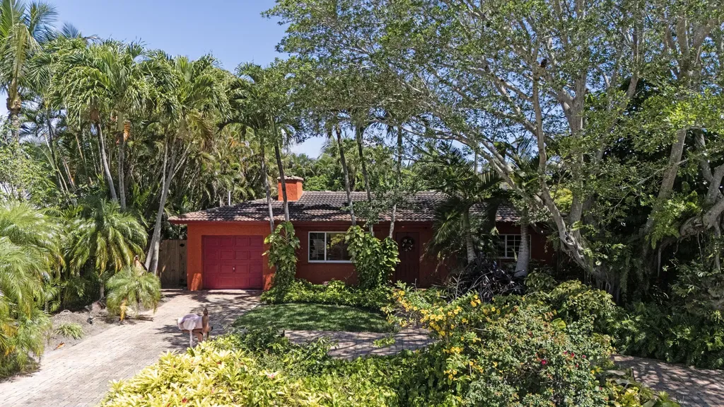 319 NW 17th Street Delray Beach FL 33444