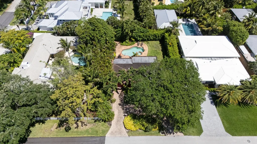 319 NW 17th Street Delray Beach FL 33444