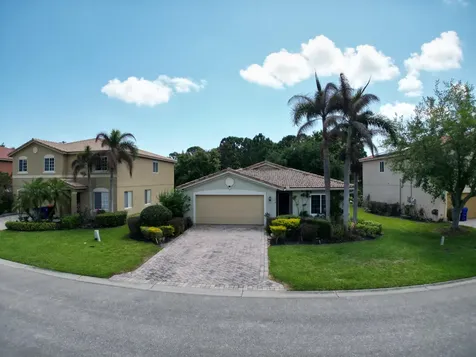 5574 43rd Court Vero Beach FL 32967