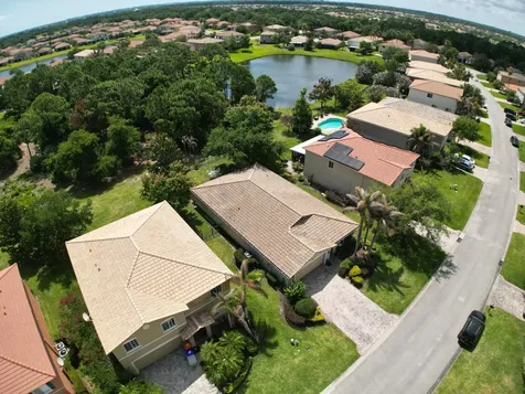 5574 43rd Court Vero Beach FL 32967