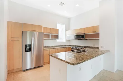 741 NE 4th Avenue Fort Lauderdale FL 33304