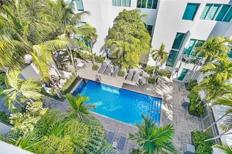 741 NE 4th Avenue Fort Lauderdale FL 33304