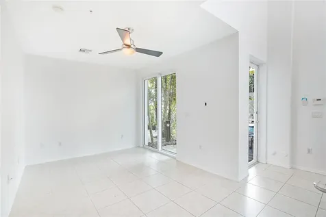 741 NE 4th Avenue Fort Lauderdale FL 33304