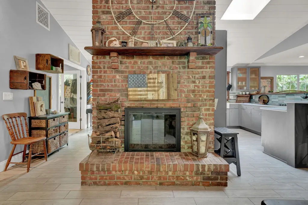12566 Old Indiantown Road Jupiter FL 33478