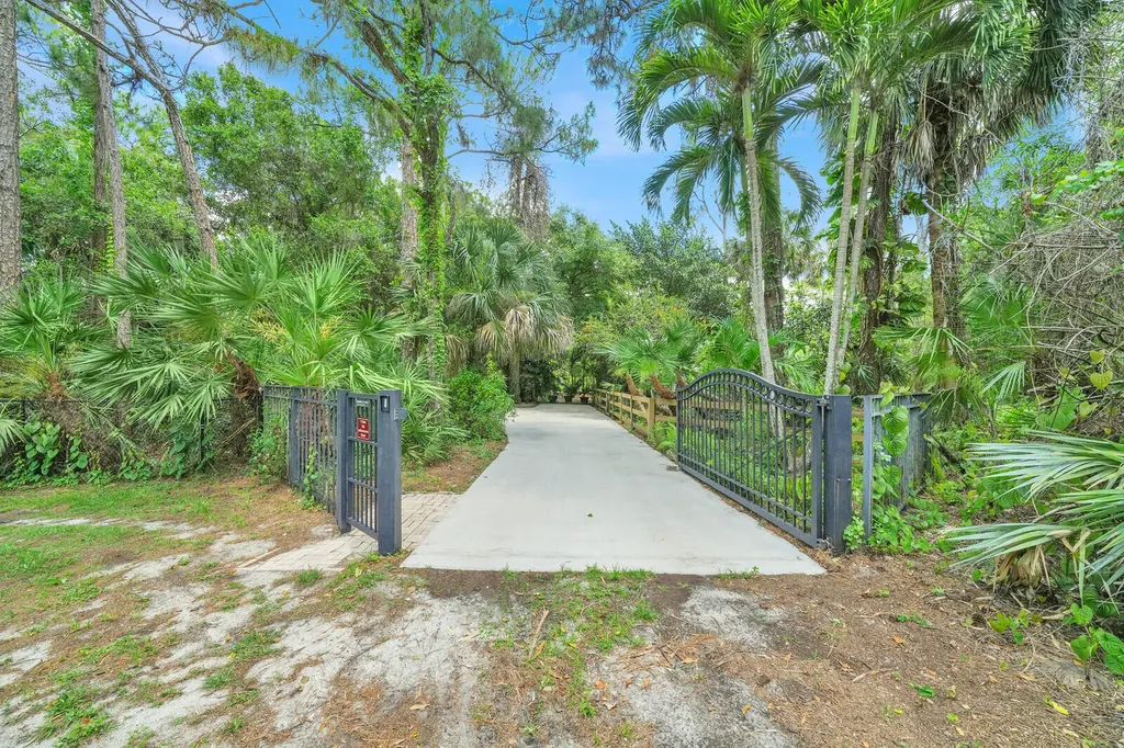 12566 Old Indiantown Road Jupiter FL 33478