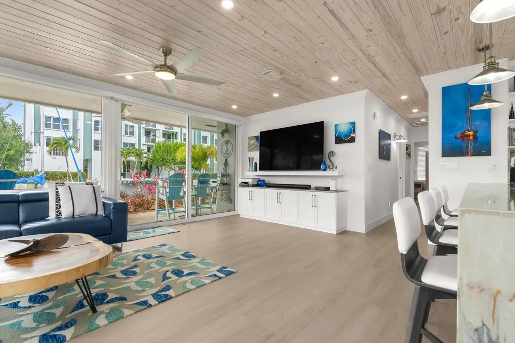 3211 SE 11th Street Pompano Beach FL 33062