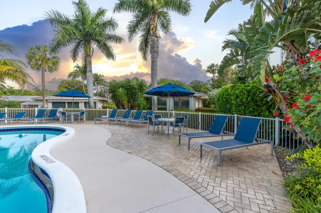 3211 SE 11th Street Pompano Beach FL 33062
