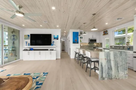 3211 SE 11th Street Pompano Beach FL 33062