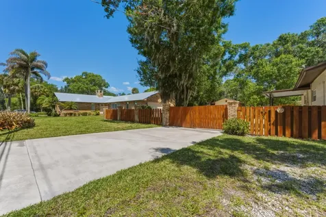 800 Ulrich Road Fort Pierce FL 34982