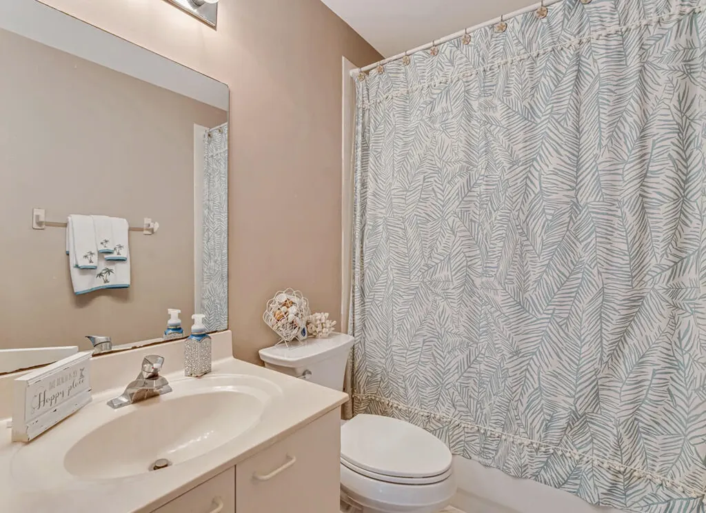 1222 Oakwater Drive Royal Palm Beach FL 33411