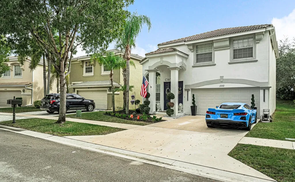 1222 Oakwater Drive Royal Palm Beach FL 33411