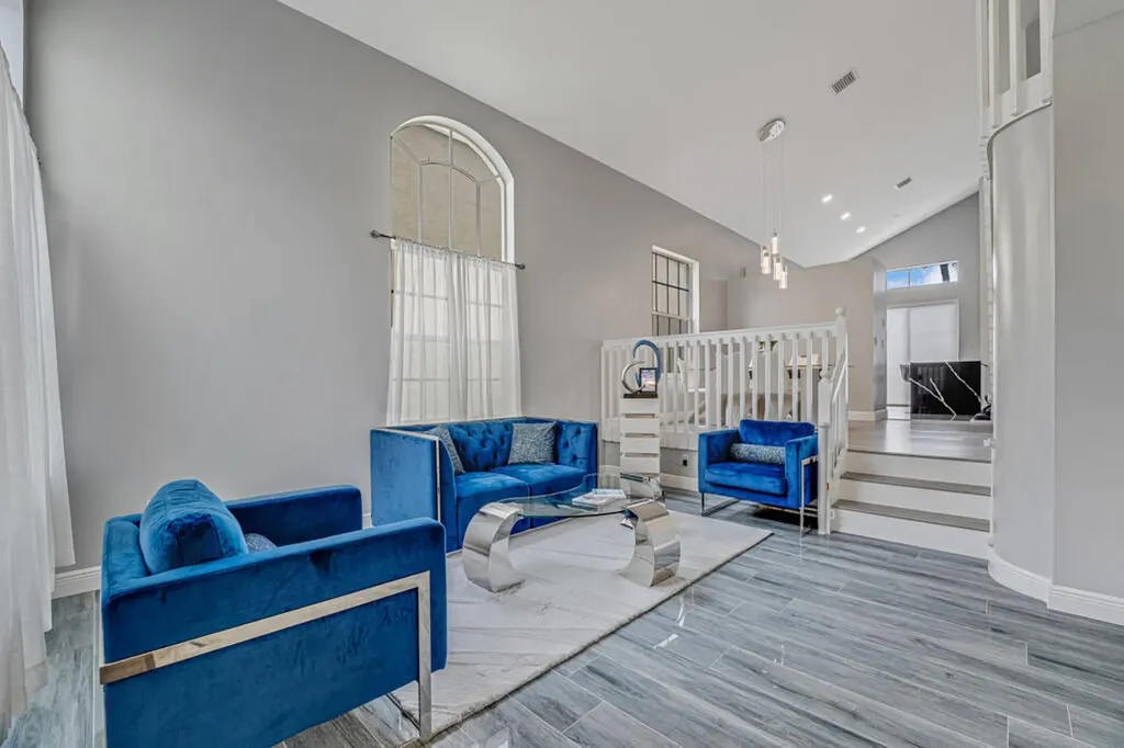 1222 Oakwater Drive Royal Palm Beach FL 33411