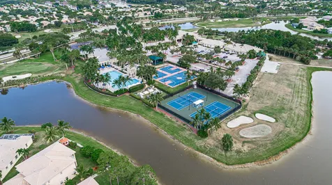 1222 Oakwater Drive Royal Palm Beach FL 33411