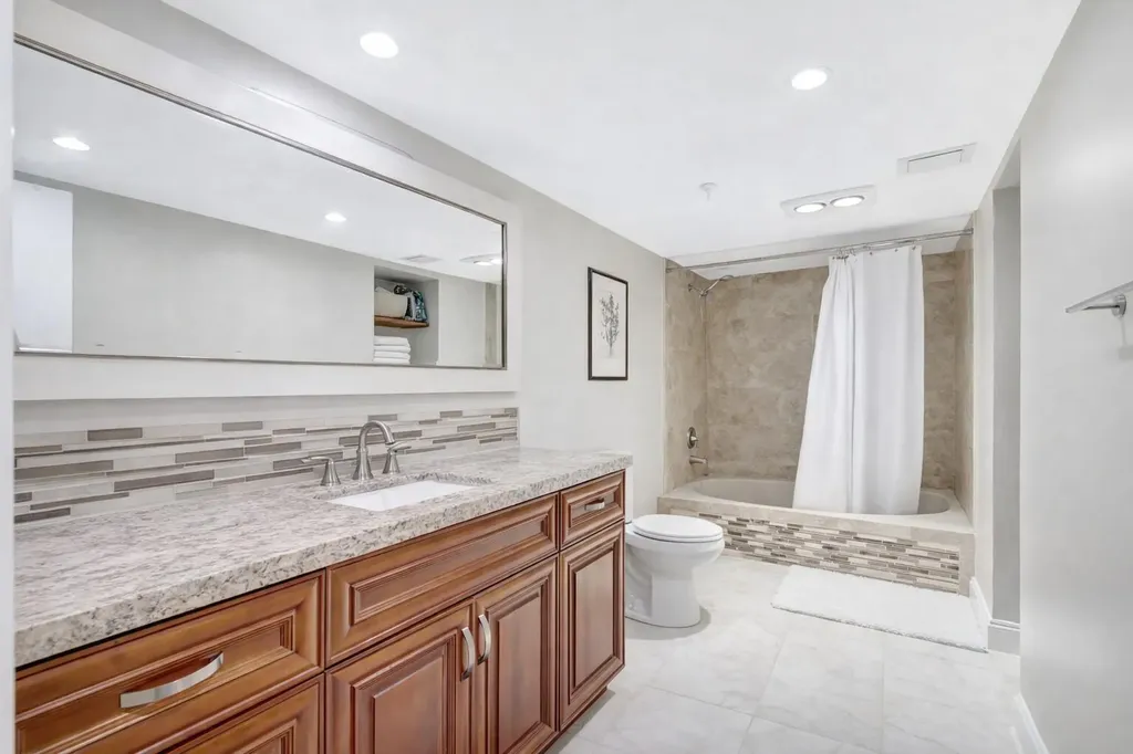 5260 NW 2nd Avenue Boca Raton FL 33487