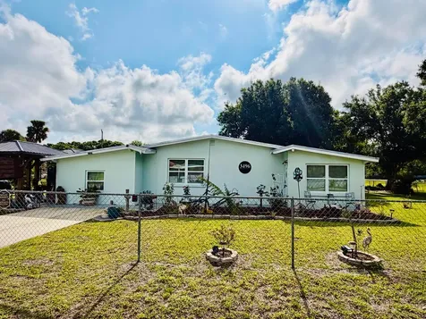 3496 NW 24th Avenue Okeechobee FL 34972