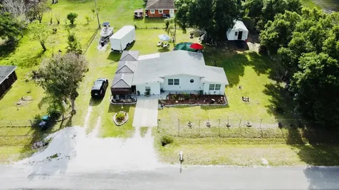 3496 NW 24th Avenue Okeechobee FL 34972