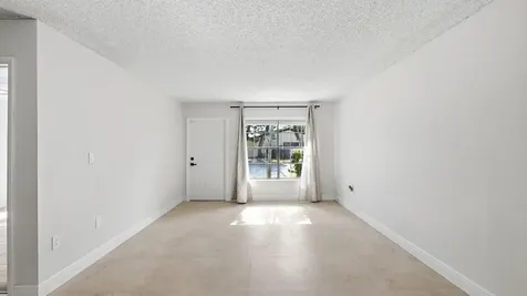 2260 Plum Court Pembroke Pines FL 33026