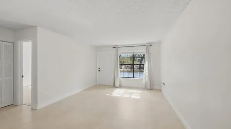 2260 Plum Court Pembroke Pines FL 33026