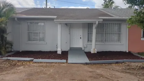 18050 NW 41st Place Miami Gardens FL 33055