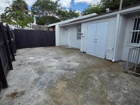 18050 NW 41st Place Miami Gardens FL 33055