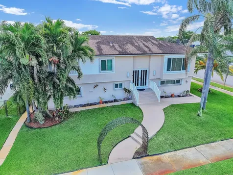 7908 NW 40th Street Davie FL 33024