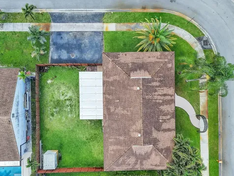 7908 NW 40th Street Davie FL 33024