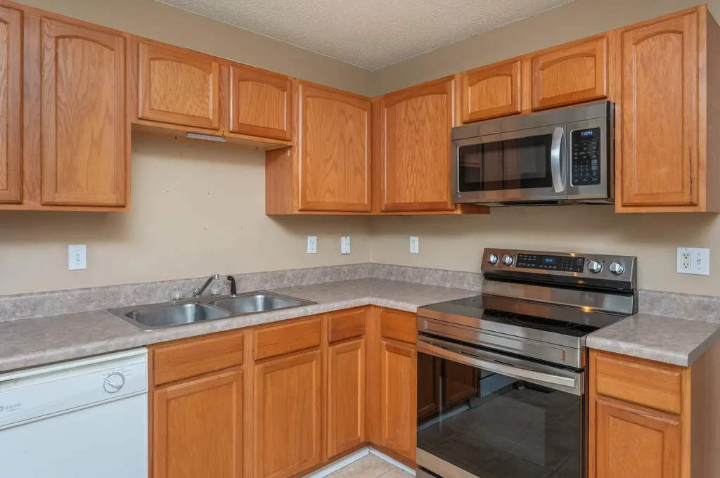 307 Crooked Pine Trail Crestview FL 32539