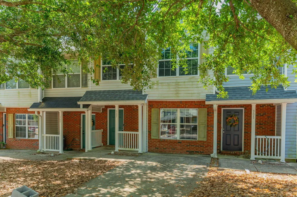 307 Crooked Pine Trail Crestview FL 32539