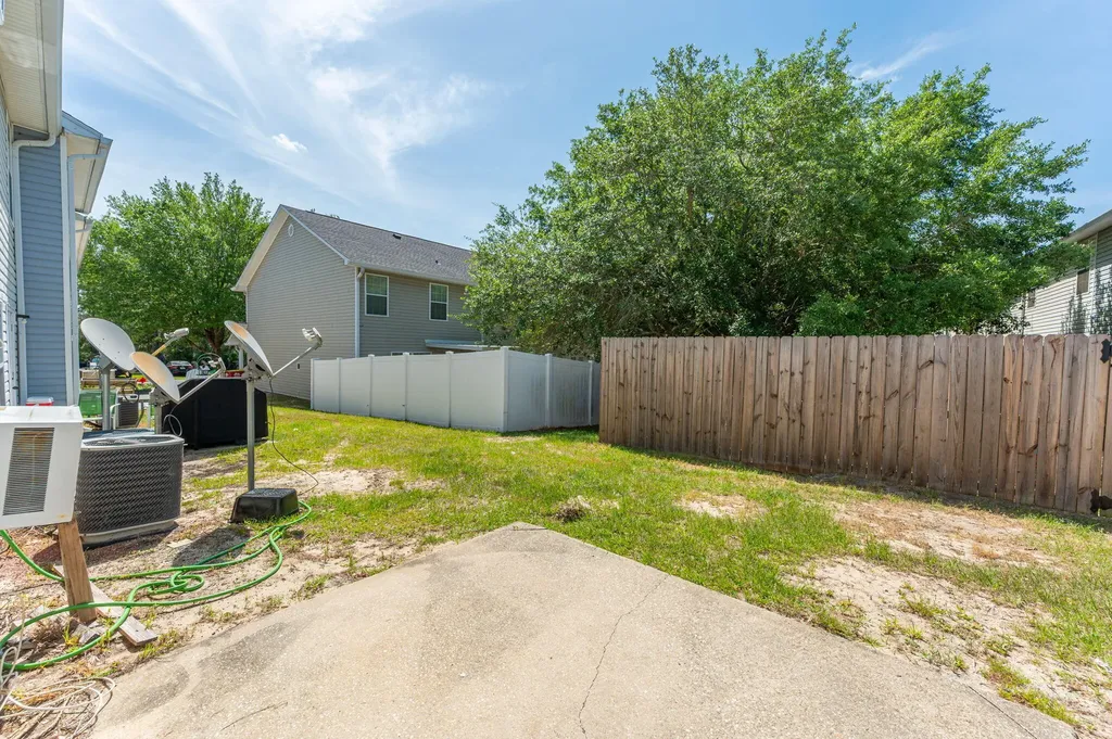 307 Crooked Pine Trail Crestview FL 32539