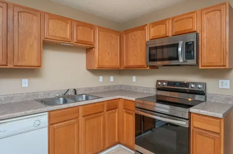 307 Crooked Pine Trail Crestview FL 32539