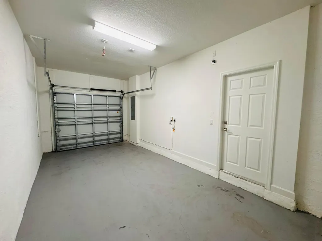 1606 SW 28th Court Fort Lauderdale FL 33315