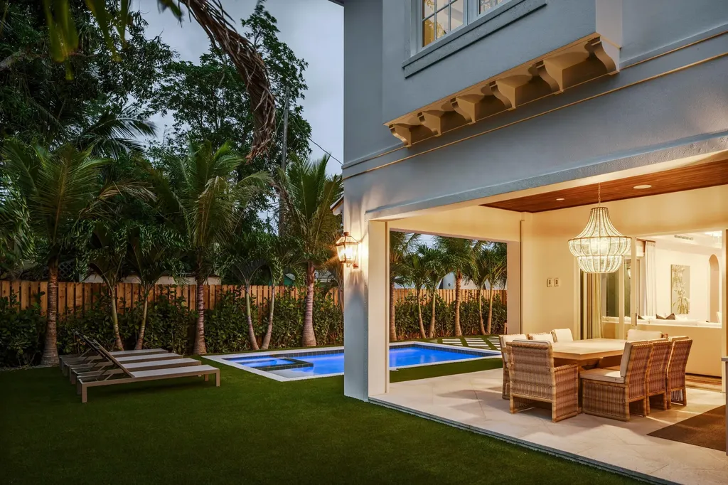 309 Greymon Drive West Palm Beach FL 33405