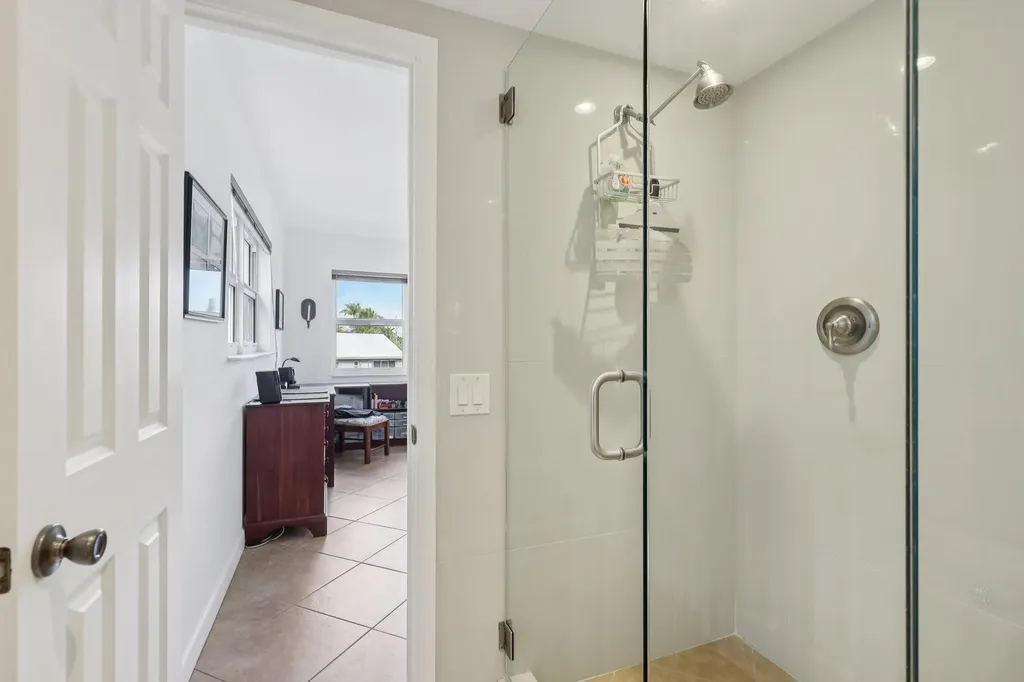 3031 NE 51st Street Fort Lauderdale FL 33308