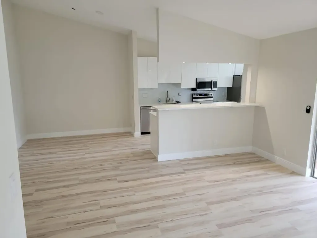 2733 Zorno Way Delray Beach FL 33445