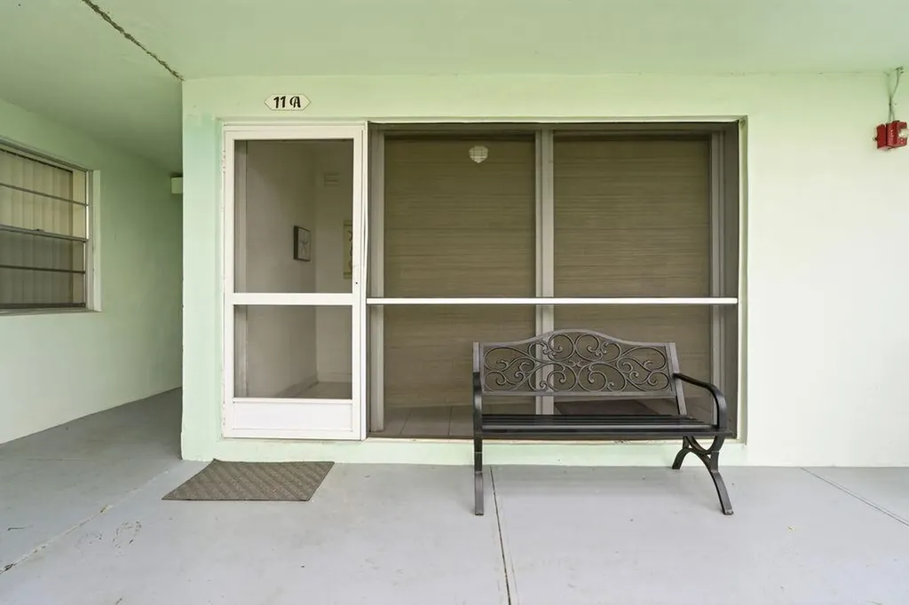 1401 N 12th Court Hollywood FL 33019