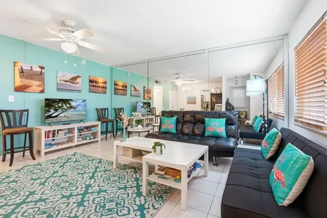 1401 N 12th Court Hollywood FL 33019