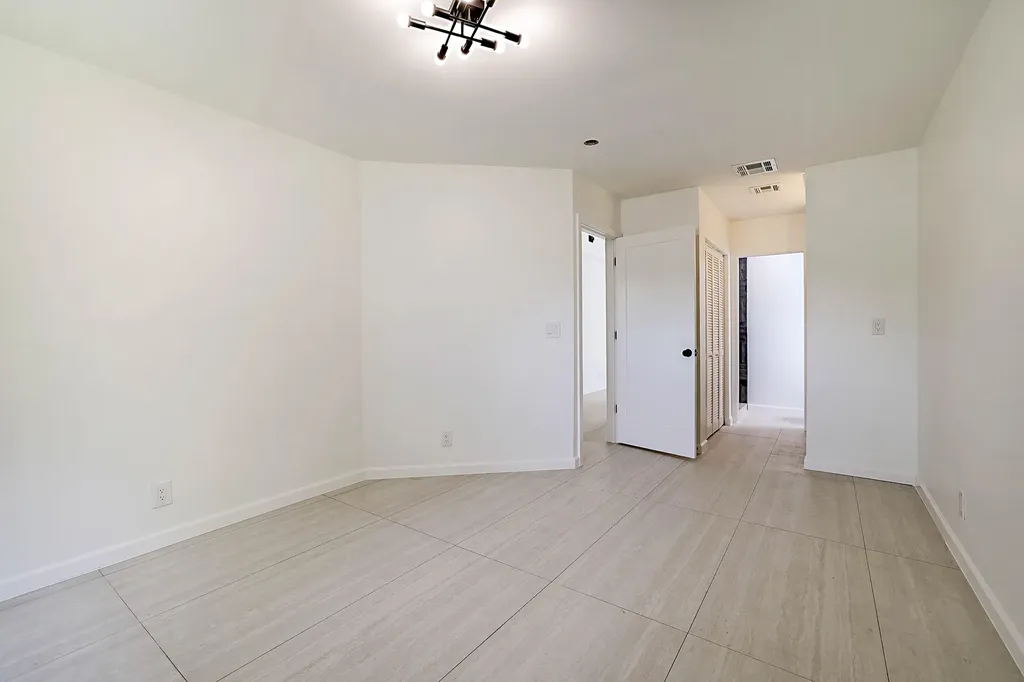 320 NE 42nd Street Boca Raton FL 33431