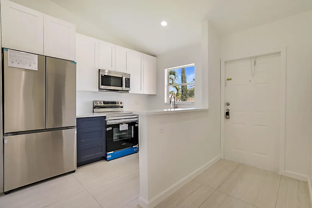 320 NE 42nd Street Boca Raton FL 33431
