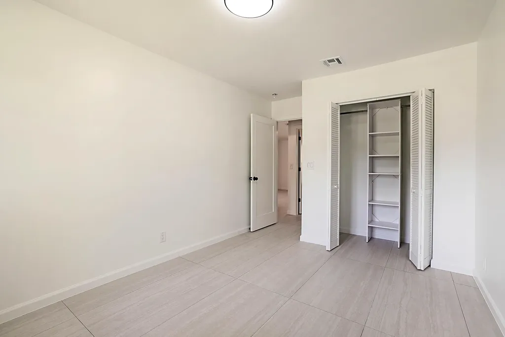 320 NE 42nd Street Boca Raton FL 33431