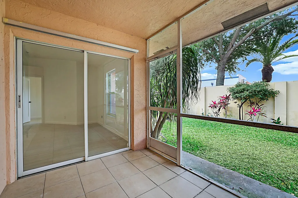 320 NE 42nd Street Boca Raton FL 33431