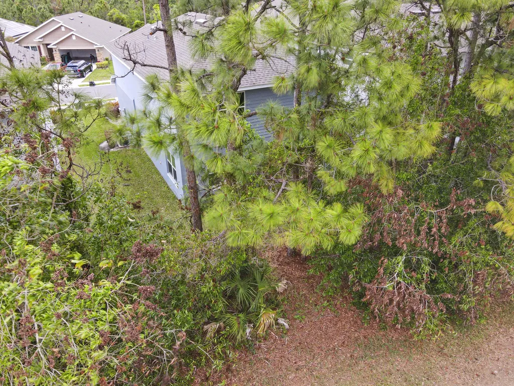 692 NE Turtleback Trail Port St Lucie FL 34983