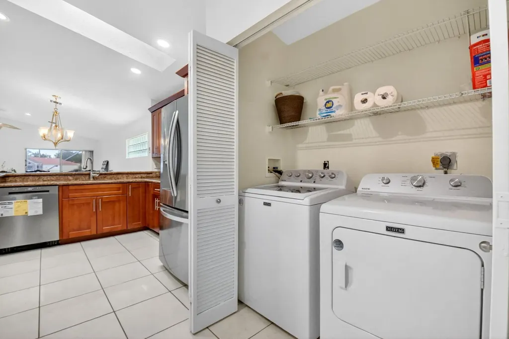 6345 Coral Reef Terrace Boynton Beach FL 33437