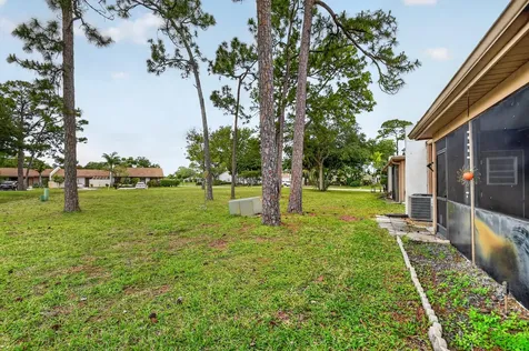 6105 Fairfield Circle Greenacres FL 33463